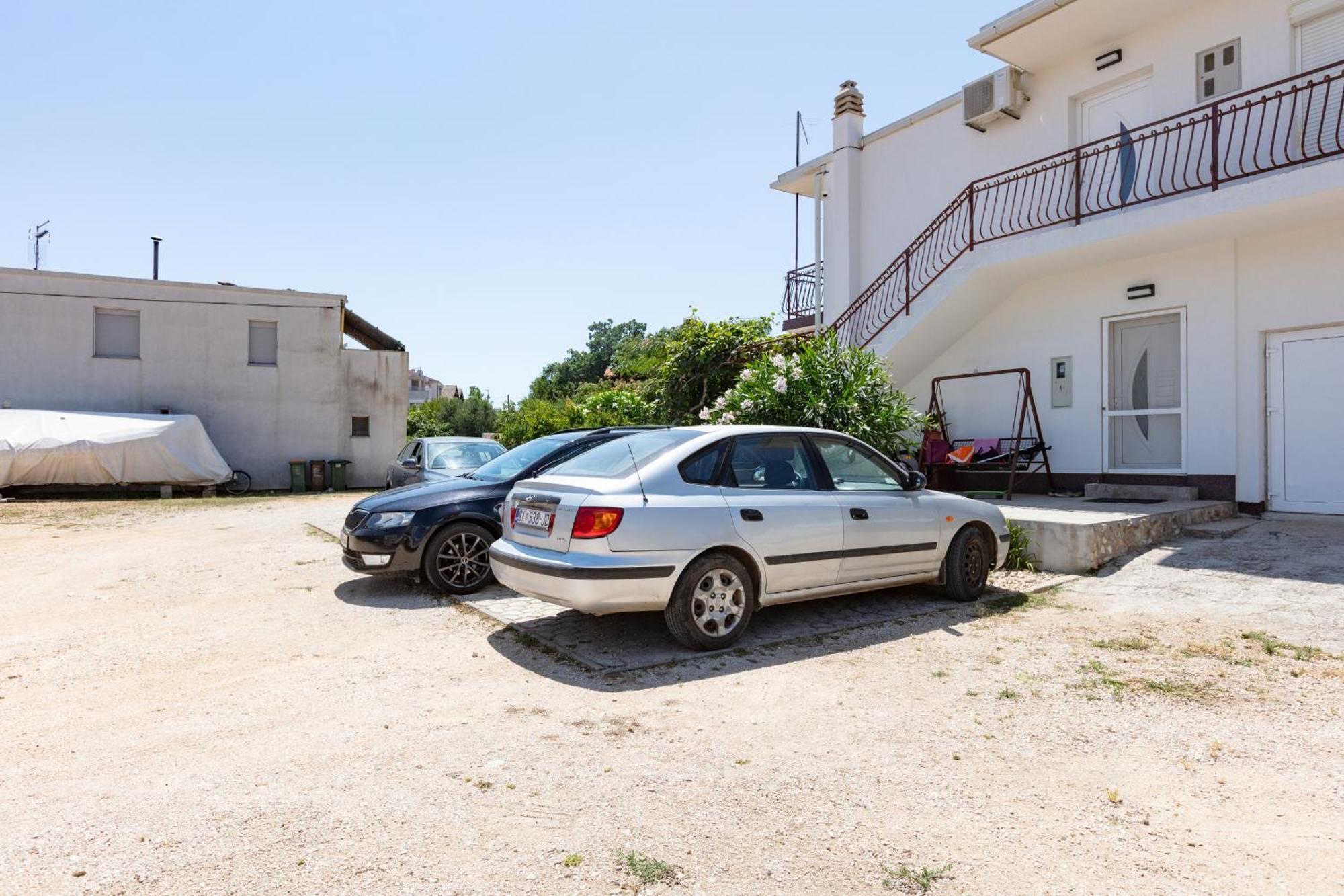 Apartments With A Parking Space Pirovac, Sibenik - 13263 Bagian luar foto